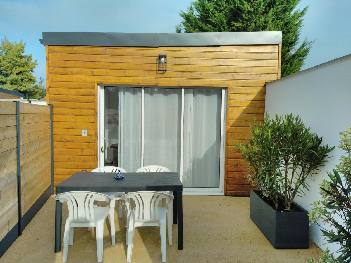 La Petite Maison Des Marais Villeneuve-en-Retz 外观 照片